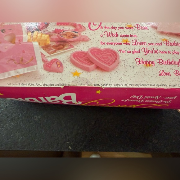 Birthday Barbie 1996 Doll &‎ Accessories Blonde New in Box - Picture 5 of 9